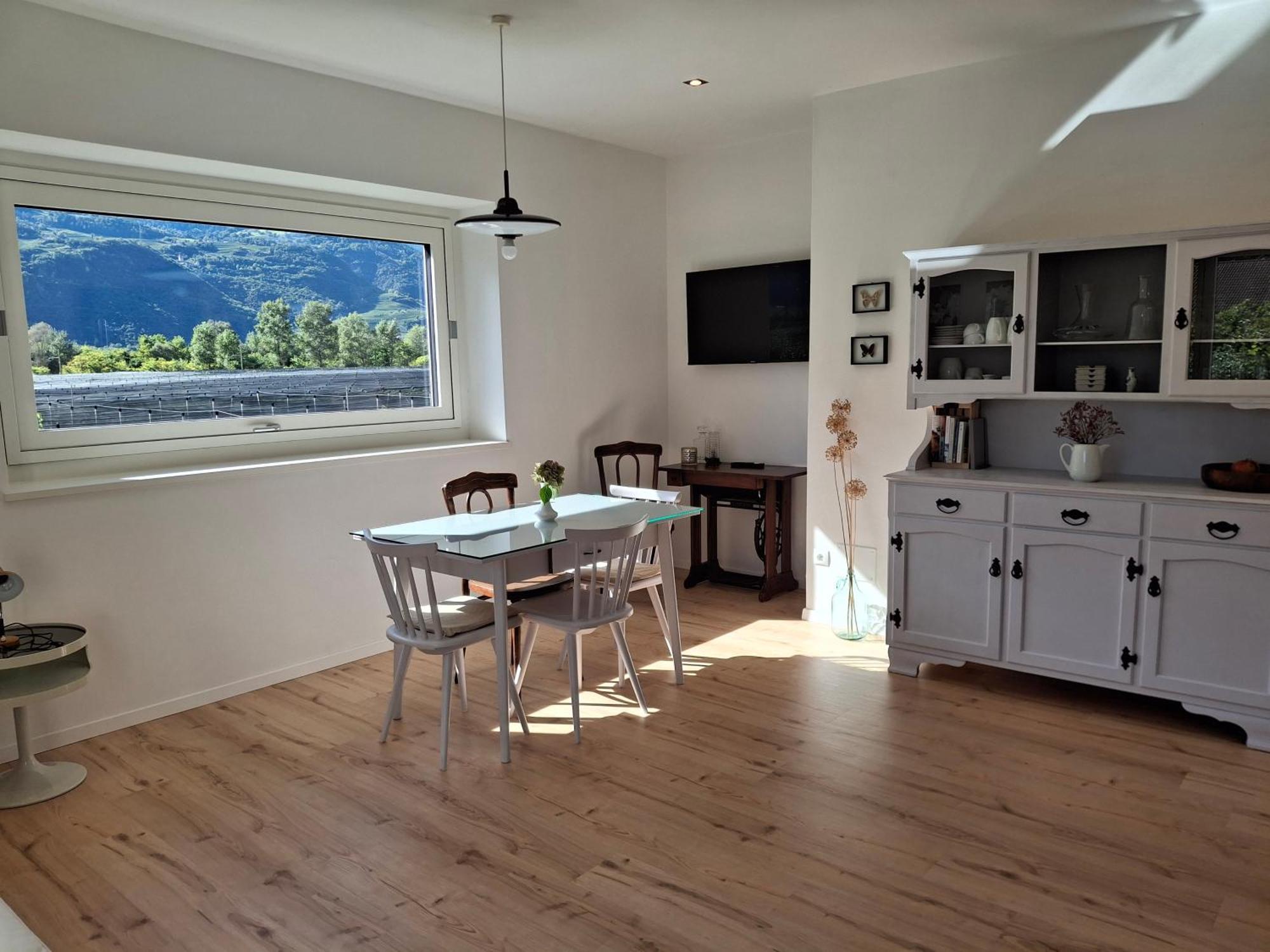 Haus Hafner Sonniges Apartment Terlano Dış mekan fotoğraf